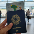 Quais são os destinos sem visto que separam o passaporte brasileiro do mais poderoso do mundo