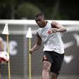 Rayan se ausenta em treino do Vasco e cruzmaltinos reagem