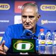 Tite fala sobre briga por vaga no Cruzeiro; "jogadores versáteis"