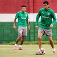 Ganso se recupera de lesão e volta a treinar no Fluminense