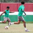 Dupla volta a treinar com grupo do Fluminense