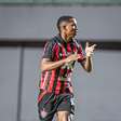 Vitória vence primeira partida no ano e entra no G-4 do Baianão