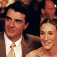 Chris Noth, o Mr. Big de 'Sex and The City', explica rompimento com Sarah Jessica Parker após polêmica: 'Não somos amigos'