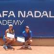 Duas atletas do Projeto Tênis na Lagoa participam de treinamento da Rafa Nadal Academy no Rio de Janeiro
