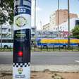 Mulher aciona botão em totem na rua e resposta imediata resulta na prisão do agressor em Porto Alegre