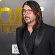 Dave Grohl confirma que novo álbum do Foo Fighters está 'pronto'