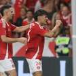 Internacional reage e supera o Grêmio, de virada, no primeiro Gre-Nal do ano