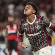 John Kennedy resgata fama de carrasco e ganha confiança no Fluminense
