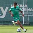 Palmeiras estende contrato de Lucas Evangelista até o final de 2027
