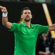 Djokovic elimina Sinner e vai à final do Australian Open