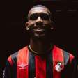 Técnico do Bournemouth prega cautela sobre estreia de Rayan