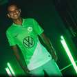 Internacional faz sondagem por lateral brasileiro do Wolfsburg, da Alemanha
