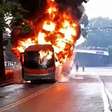 Ônibus pega fogo e afeta circulação de 20 linhas na zona oeste de São Paulo