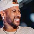 Bolo de aniversário de Neymar rouba a cena na festa em família; veja foto