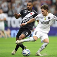 Vasco enfrenta o Botafogo sob pressão no Campeonato Carioca