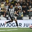 Renan Lodi, do Atlético-MG, solta o verbo contra arbitragem: "Não querem mais um título nosso"
