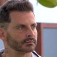 Henri Castelli é milionário e dono de uma ilha? Fora do 'BBB 26' e em passeio de barco, ator reage a rumor e cita programa da Globo: 'Entrei para...'