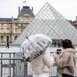 Museu do Louvre sofre novo vazamento de água e fecha salas
