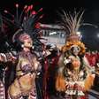 Veja fotos do desfile da Dragões da Real no Anhembi, em São Paulo