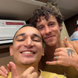 João Gomes posta foto com Shawn Mendes em camarim de Ivete Sangalo