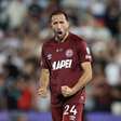 Jogador do Lanús minimiza Flamengo antes de decisão: "Não nos assusta"