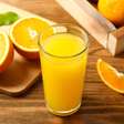 Tomar suco de laranja não é bom só para gripe, para quem tem pressão alta é um tesouro