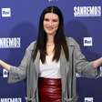 Laura Pausini chora ao falar de Sanremo e rebate haters