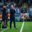 Luís Castro valoriza vitória do Grêmio sobre o Atlético: "Cada jogo é uma final"