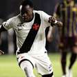 Destaque no Vasco faz Gómez virar jogador do Brasileirão com mais dribles no ano