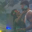 Resumo BBB 26: madrugada tem romance com Jonas e Milena jogando litros de vodca no ralo