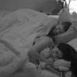 BBB 26: GENTE? Jonas vai para a cama com Marciele: 'Beijinho'