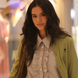 Consulta médica ou semana de moda? Nada 'basiquinha', Bruna Marquezine aposta em look de quase R$ 17 mil para ir ao dermatologista no Leblon