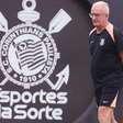 Escalação do Corinthians para semifinal do Paulistão pode ter mudança no meio-campo