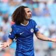 Dono do Chelsea revela: contratou Cucurella para bloquear investida do City