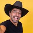 BBB 26: enquete do Terra aponta que Alberto Cowboy será salvo no paredão
