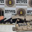 Polícia encontra mochila com arma furtada e drogas após suspeitos fugirem em Porto Alegre