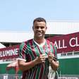 Alisson é regularizado e está liberado para estrear pelo Fluminense