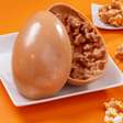 Ovo de Páscoa com pipoca caramelizada mistura dois clássicos irresistíveis