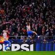 Atlético de Madrid aproveita falhas, goleia Tottenham e encaminha vaga na Liga dos Campeões