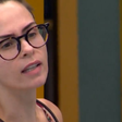 BBB 26: Ana Paula acorda com 'língua de chicote' e irrita Jonas: 'Tudo bem?'