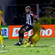 'A bola não tinha chego ainda': veja a análise do VAR em pênalti para o Santos contra o Mirassol