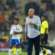 Pressionado por resultados, Tite reconhece momento difícil do Cruzeiro e rejeita dependência de atacante
