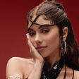 Clipe que Anitta odiou reaparece e mostra cantora antes das plásticas; veja