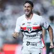 Calleri comemora vitória do São Paulo e manda recado ao ex-técnico