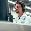 F1: Toto Wolff diz que "show de horror" de Max na Red Bull influencia críticas do piloto às regras de 2026