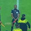 Vídeo: árbitro adota tática bizarra para intimidar jogadores após partida