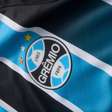 Grêmio divulga uniforme com nova fornecedora; confira