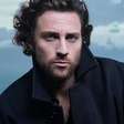 Aaron Taylor-Johnson viverá protagonista bissexual de nova minissérie da Netflix