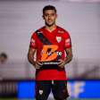 Atacante do Atlético-GO é direto com jogo e resposta de time