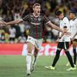 Fluminense vence Atlético-MG no Maracanã e entra no G4